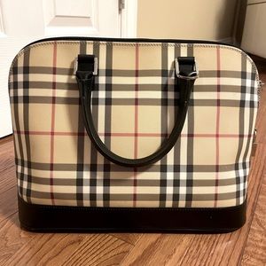 Burberry Bag, GREAT condition!